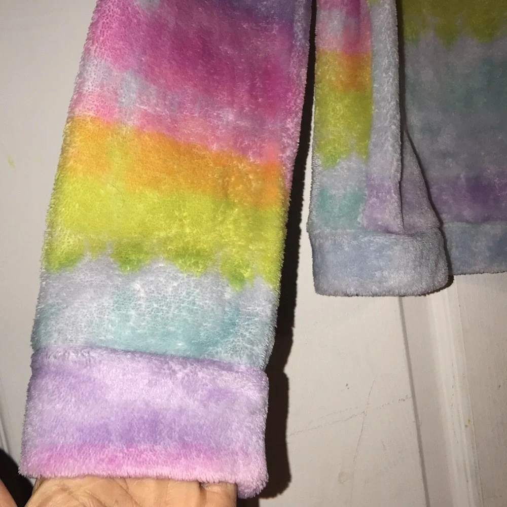 Girl’s Children’s Place Soft Furry Top